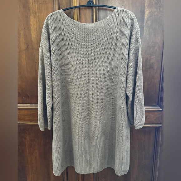 Babaton Linen/Silk Blend Sweater, size Large - Picture 9 of 12